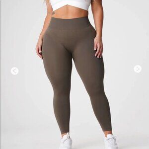 NVGTN brand new leggings medium